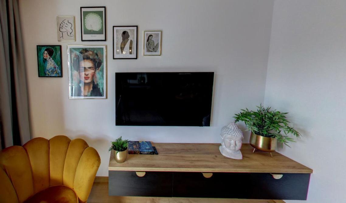 Europa22 Apartament "Sen Jak W Pieciogwiazdkowym Hotelu" - Centrum Miasta Tomaszów Mazowiecki Esterno foto