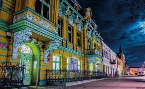 Europa22 Apartament "Sen Jak W Pieciogwiazdkowym Hotelu" - Centrum Miasta Tomaszów Mazowiecki Esterno foto